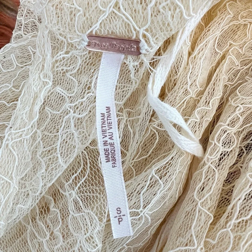 Small Free People Lace Bell Sleeve Blouse